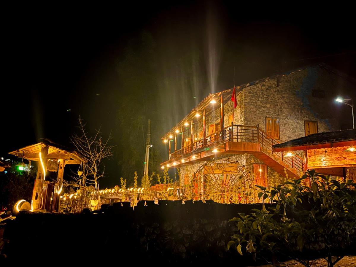 Tày Homestay Làng Đá Cổ Khuổi Ky- Bản Giốc Cao Bang Esterno foto
