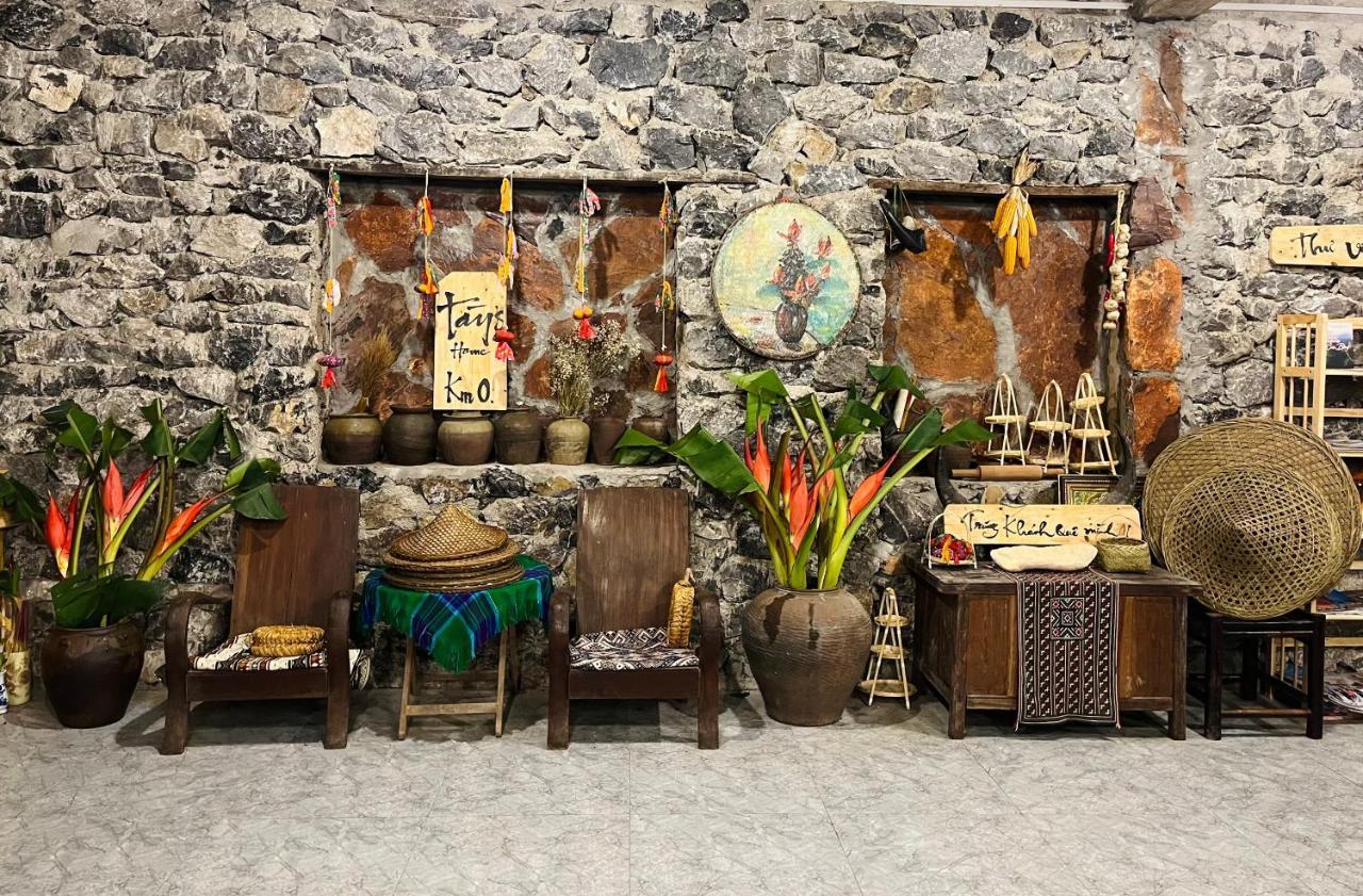 Tày Homestay Làng Đá Cổ Khuổi Ky- Bản Giốc Cao Bang Esterno foto
